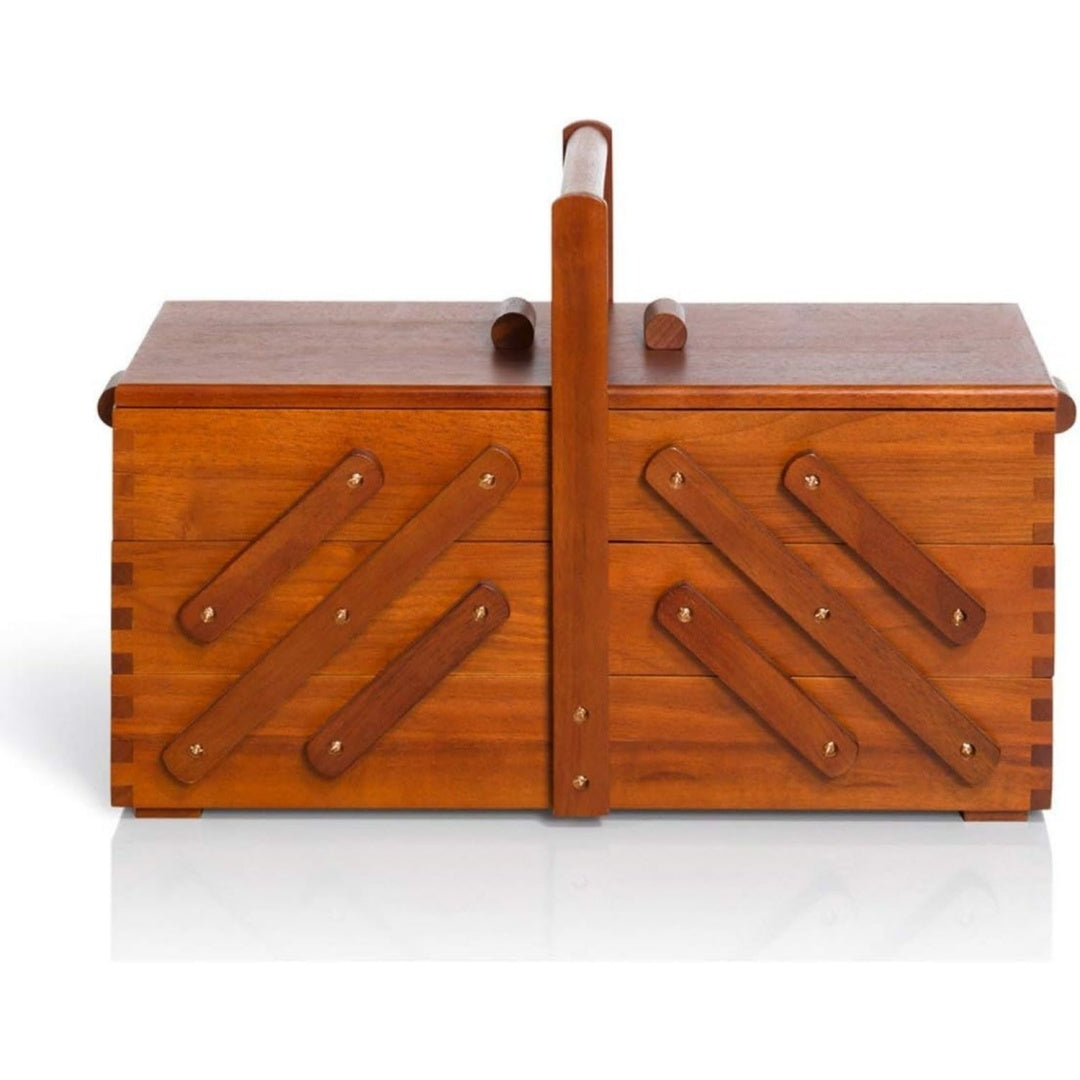 Armoire de rangement marron en bois